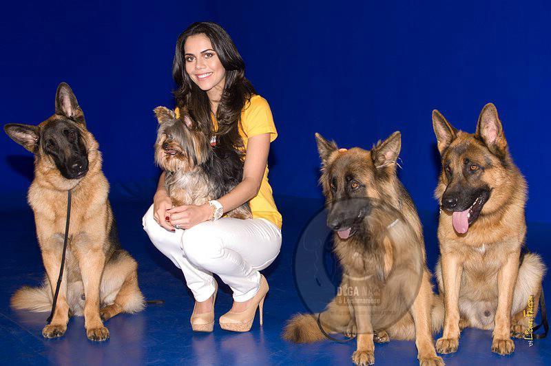 daniela-albuquerque-e-caes.jpg